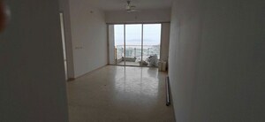 Room in 2 BHK Apartment at L&T Crescent Bay T2, Parel – for Rent