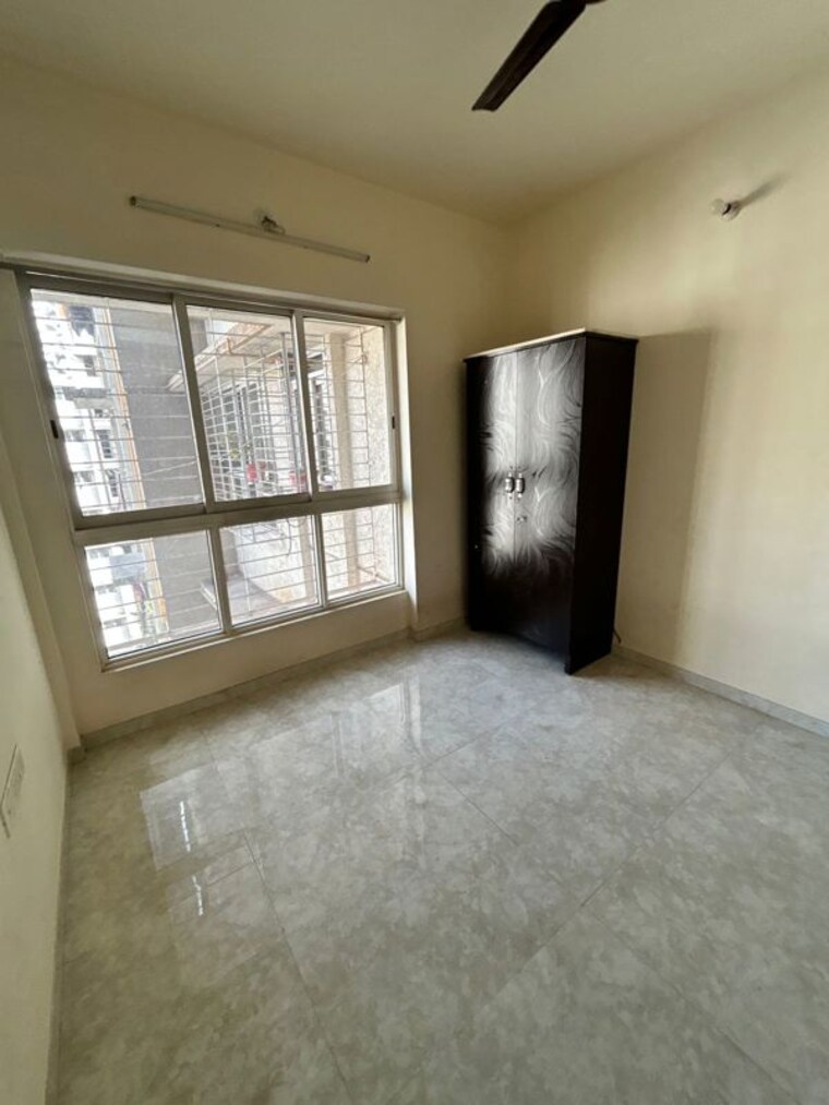 Room, lodha-sterling-tower-h 2 Bedroom 860 Sq.Ft. Apartment In Kolshet Road Thane 10490560