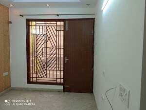 Room in 3 BHK Builder Floor at Tilak Nagar – for Sale