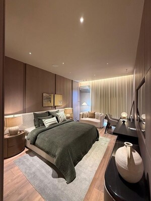 Team Area in 4 BHK Apartment at Preet Colony – for Sale