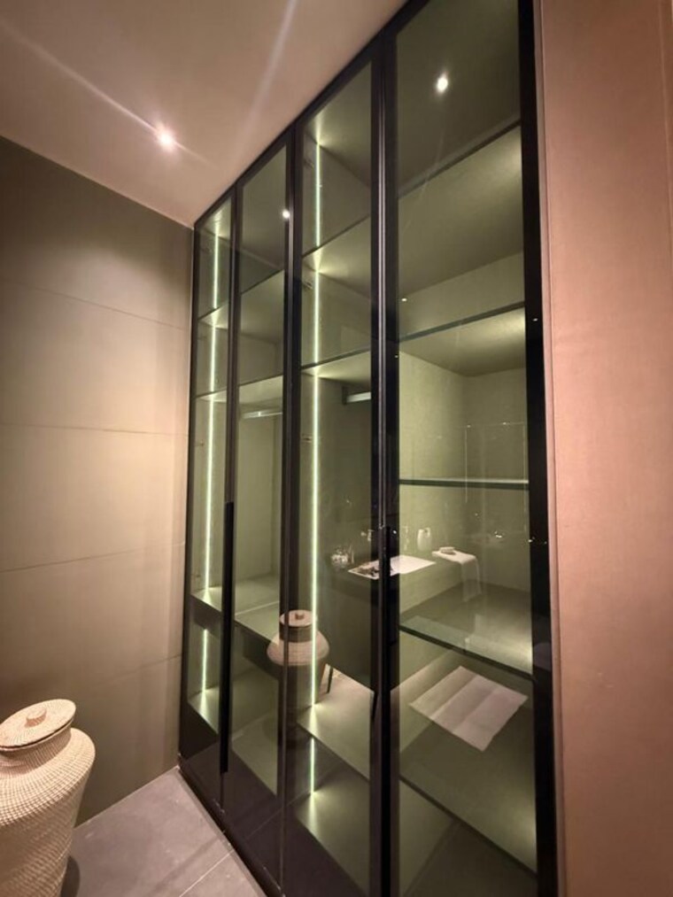 undefined, preet colony 4 Bedroom 3575 Sq.Ft. Apartment In Preet Colony Zirakpur 10490587