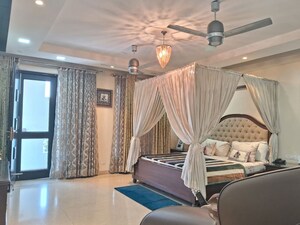 Living Room in 6 BHK Builder Floor at Nehru Enclave – for Sale