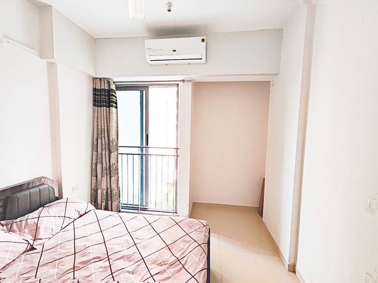 Bedroom, kalpataru-parkcity-sunrise-d 2 Bedroom 530 Sq.Ft. Apartment In Kolshet Road Thane 10490598