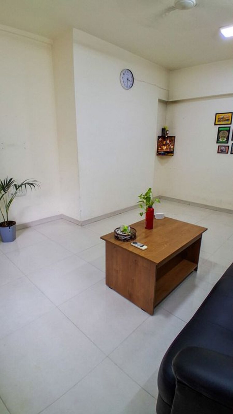 Living Room, hiranandani-estate-alina 3 Bedroom 900 Sq.Ft. Apartment In Ghodbunder Road Thane 10490615