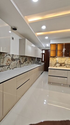 Kitchen in 4 BHK Builder Floor at BPTP Park Central, Sector 85 – for Sale