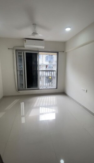 1.5 BHK Apartment For Rent in Hari Pearl Hans Residency, Kurla