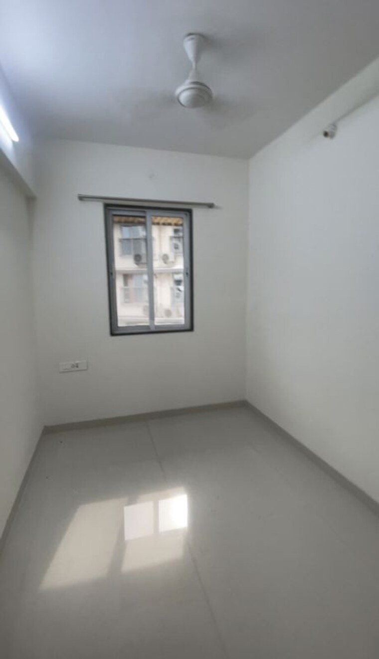 Room, hari-pearl-hans-residency 1.5 Bedroom 490 Sq.Ft. Apartment In Kurla Mumbai 10490617