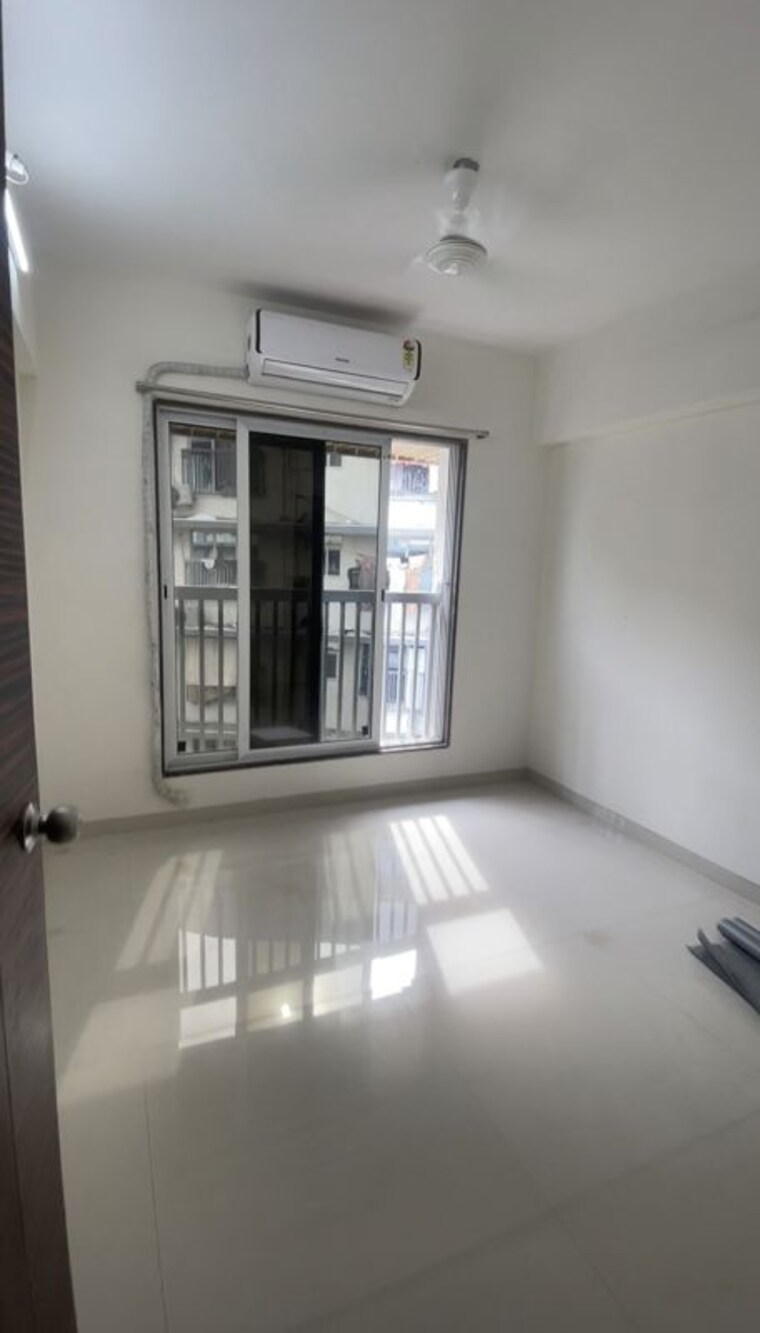 Room, hari-pearl-hans-residency 1.5 Bedroom 490 Sq.Ft. Apartment In Kurla Mumbai 10490617