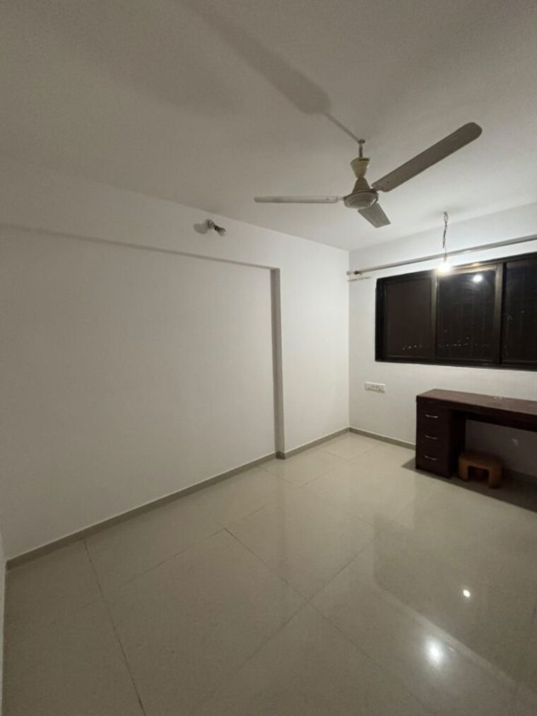 Room, cosmos-heritage 2 Bedroom 670 Sq.Ft. Apartment In Manpada Thane 10490635