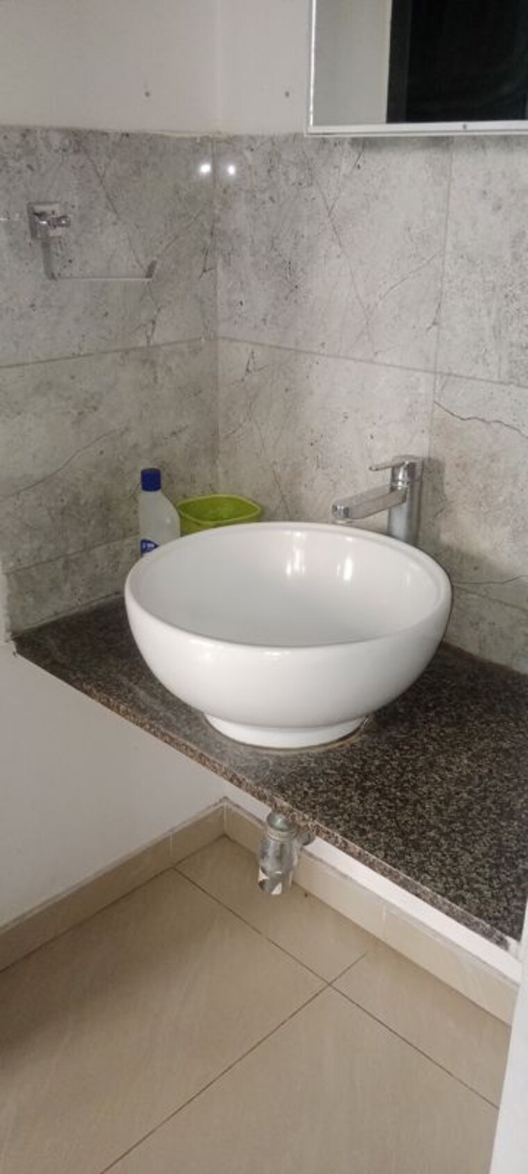 Bathroom, amanora-adreno-towers 1.5 Bedroom 750 Sq.Ft. Apartment In Hadapsar Pune 10490612