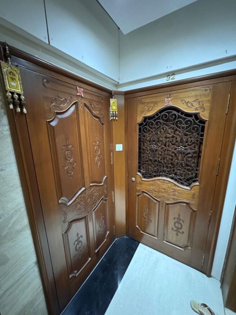 undefined, navrang-basant-chs 3 Bedroom 1100 Sq.Ft. Apartment In Cuffe Parade Mumbai 10490645