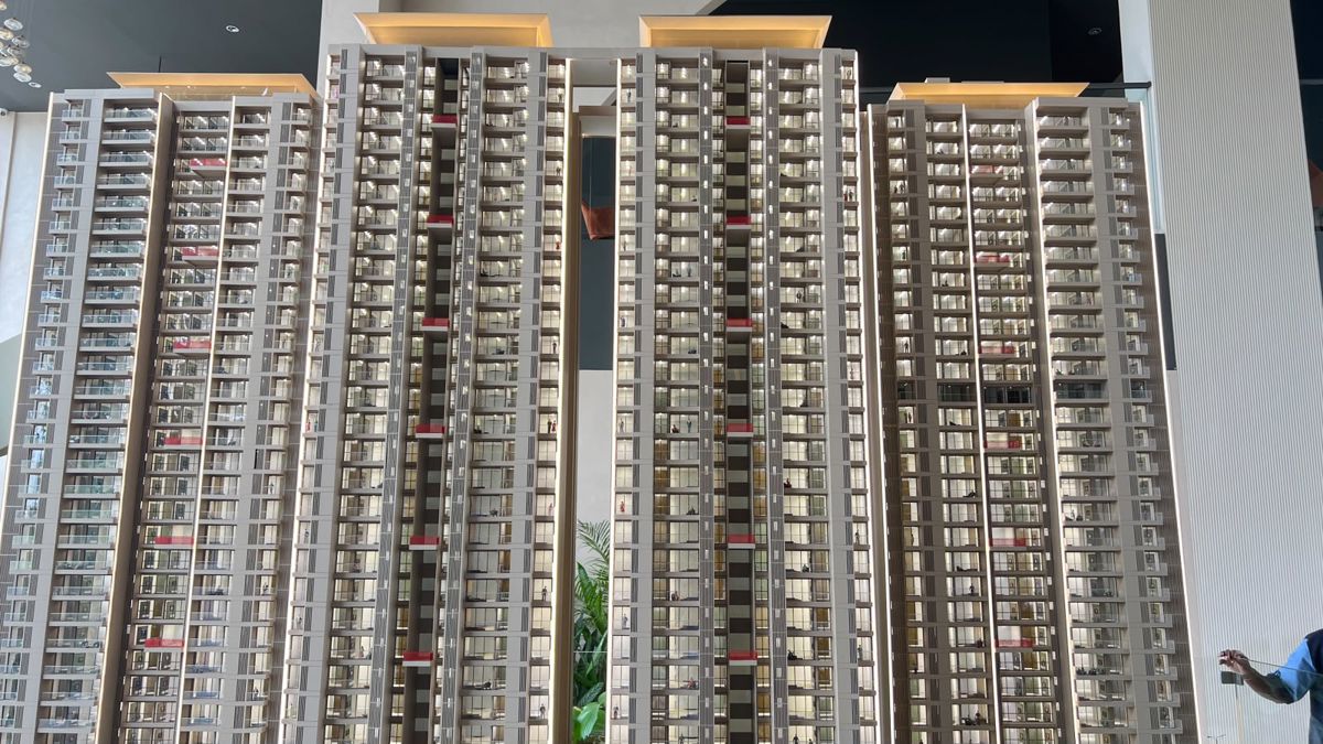 4 BHK + Pooja Room,Study Room 1489 Sq.Ft. Apartment in Aswani Magnus