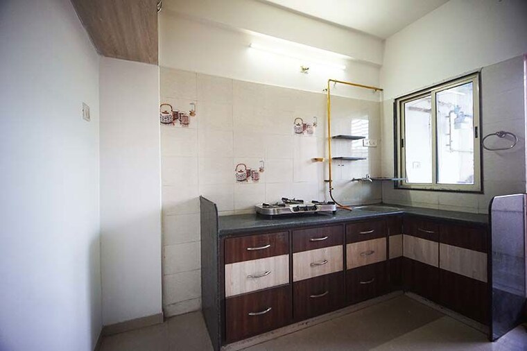Kitchen, maninagar 3 Bedroom 155 Sq.Yd. Apartment In Maninagar Ahmedabad 10482321