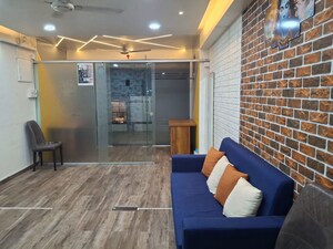  Showroom For Rent in The Hub Koregaon, Koregaon Park