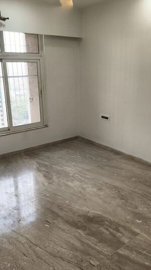 Room in 2 BHK Apartment at Cosmos Classique, Ghodbunder Road – for Rent