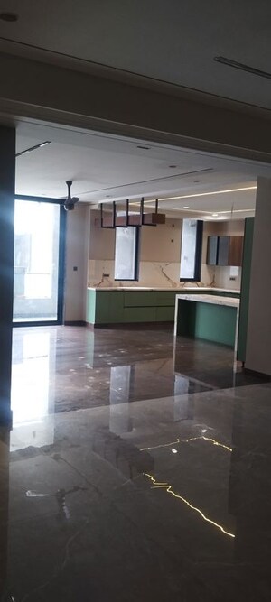 5 BHK Builder Floor For Sale in TDI The Retreat, Sector 89