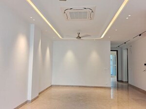 3 BHK Builder Floor For Sale in East Of Kailash