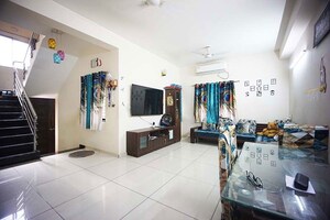 Kitchen in 4 BHK Independent House at Vejalpur – for Sale