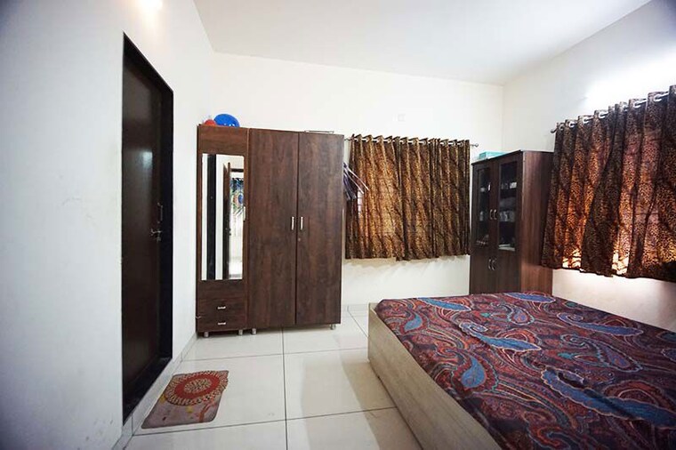 Bedroom, vejalpur 4 Bedroom 215 Sq.Yd. Independent House In Vejalpur Ahmedabad 10490696