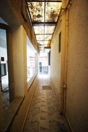 Building Lobby in 4 BHK Independent House at Vejalpur – for Sale