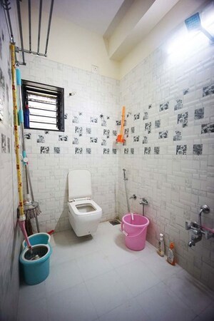 Bathroom in 4 BHK Independent House at Vejalpur – for Sale