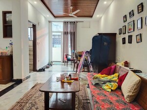 1 BHK Builder Floor For Rent in East Of Kailash