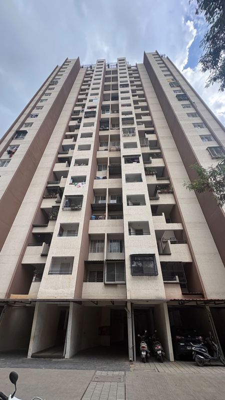 2 BHK 750 Sq.Ft. Apartment in Atul Pari Towers