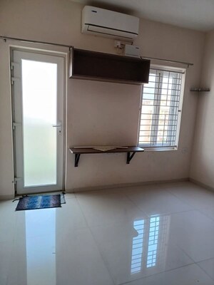 Room in 3 BHK Apartment at Aakriti Miro, Nallagandla – for Rent