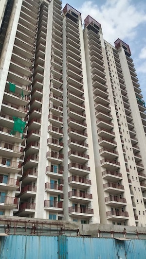 3 BHK Apartment – Exterior View View at Fusion The Brook, Sector 12 Greater Noida - for Sale