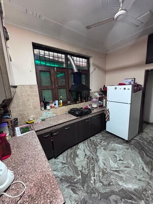 3 BHK Builder Floor For Rent in Sushant Lok Iii