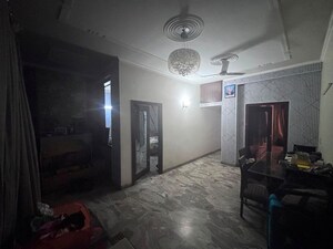 Living Room in 3 BHK Builder Floor at Sushant Lok Iii – for Rent
