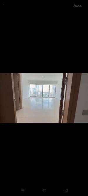 Room in 4 BHK Apartment at Rustomjee Crown, Prabhadevi – for Rent