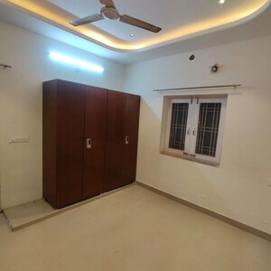 Room in 3 BHK Builder Floor at S S Southend, Sector 49 – for Rent
