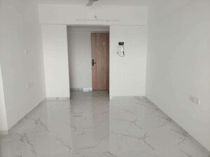 Room in 2 BHK Apartment at Raichandani Swarna Vatika, Kondhwa – for Rent
