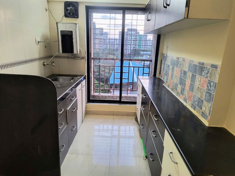 Kitchen, chembur 1 Bedroom 780 Sq.Ft. Apartment In Chembur Mumbai 10490813