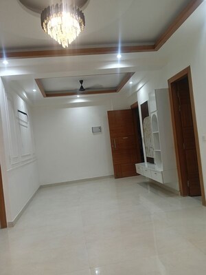 Room in 3 BHK Apartment at Anant Dham Society, Sector 49 – for Rent