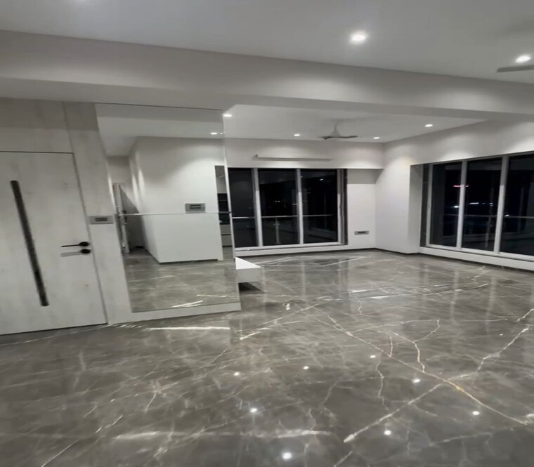 Living Room, dadar east 2.5 Bedroom 950 Sq.Ft. Apartment In Dadar East Mumbai 10490827