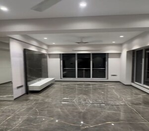 2.5 BHK Apartment For Rent in Dadar East