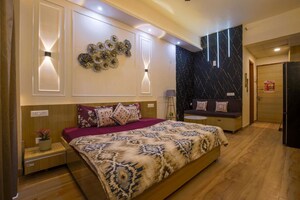 Bedroom in Studio Apartment at Gaur City 2, Sector 16c Greater Noida – for Rent