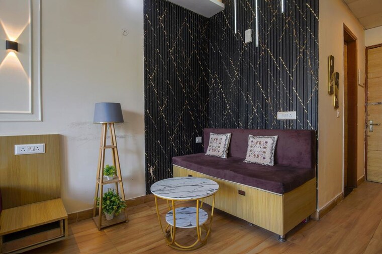 Living Room, gaur-city-2 Studio 550 Sq.Ft. Apartment In Sector 16c Greater Noida Greater Noida 10490836