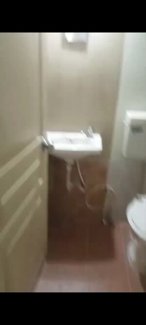 Bathroom in 1 BHK Apartment at Goregaon West – for Rent