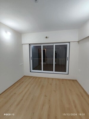 Master Bedroom in 3 BHK Apartment at Bajaj Emerald, Andheri East – for Sale