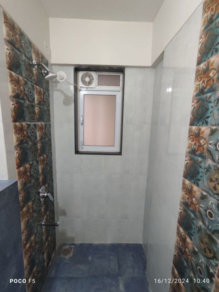 Bathroom, bajaj-emerald 3 Bedroom 1397 Sq.Ft. Apartment In Andheri East Mumbai 10490826