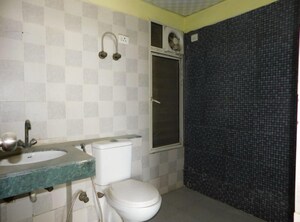 Bathroom in 5 BHK Independent House at Sector 49 – for Sale