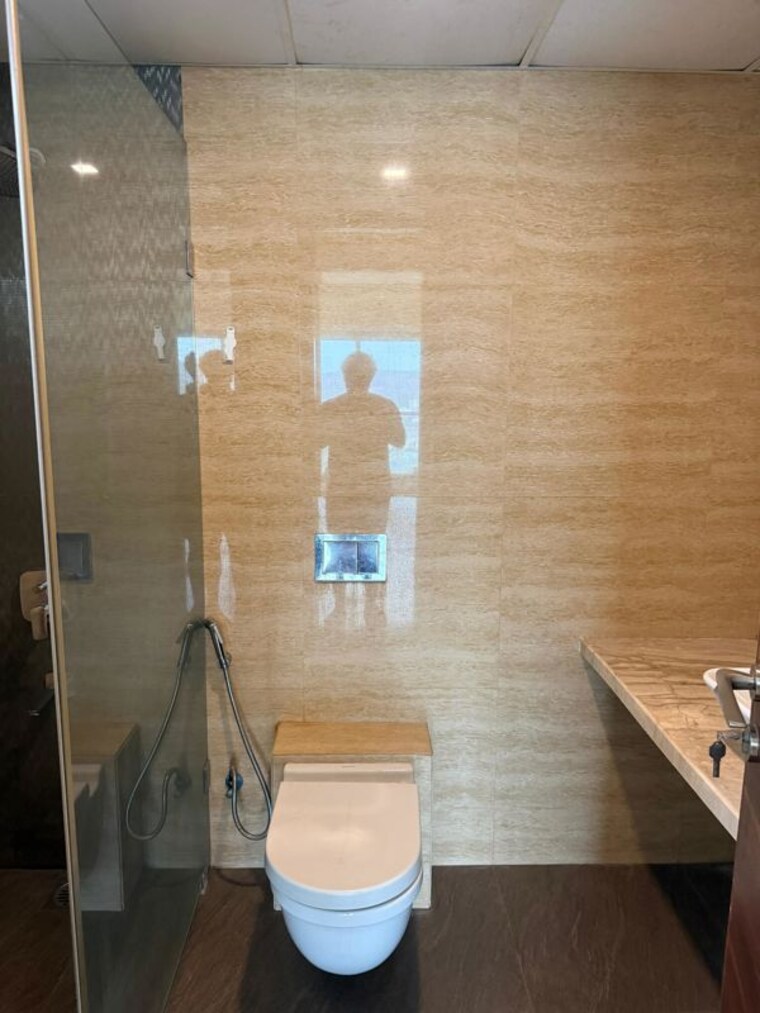 Attached Bathroom, dosti-group-ambrosia 2 Bedroom 825 Sq.Ft. Apartment In Wadala East Mumbai 10490850