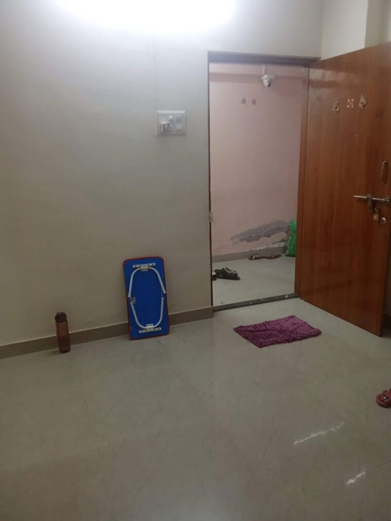 Bathroom, goregaon west 1 Bedroom 400 Sq.Ft. Apartment In Goregaon West Mumbai 10490894