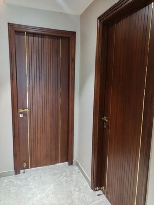 Bedroom in 5 BHK Apartment at TDI The Retreat, Sector 89 – for Sale