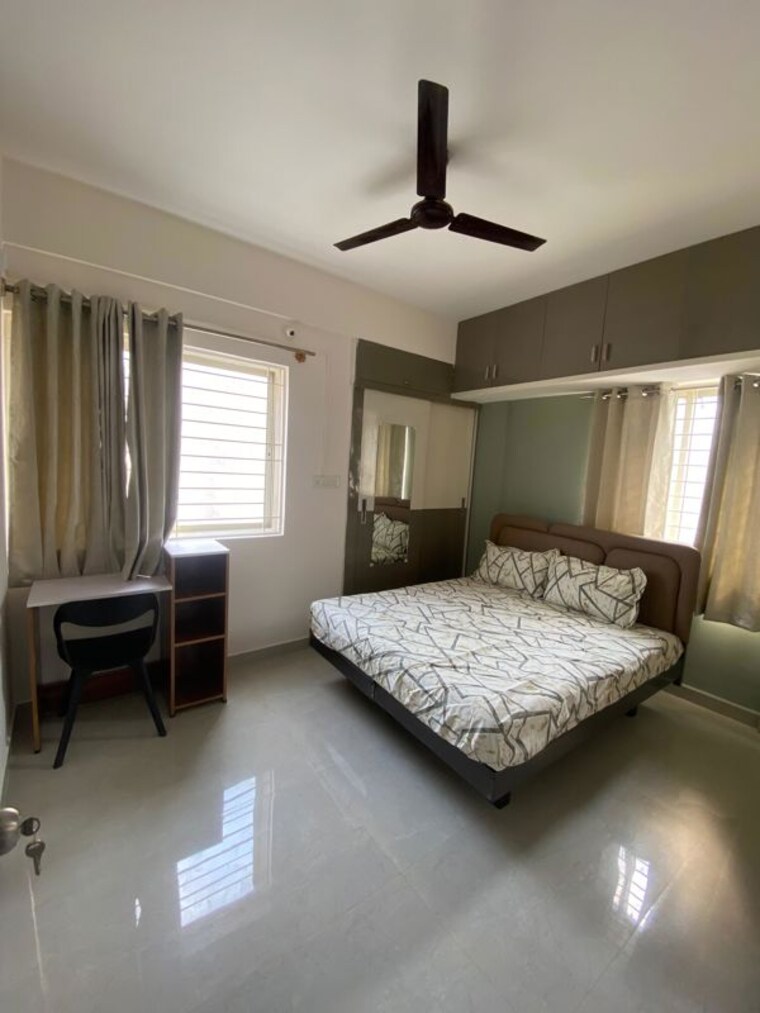 Bedroom, krishna-residency-kadubeesanahalli 1 Bedroom 600 Sq.Ft. Apartment In Kadubeesanahalli Bangalore 10490925