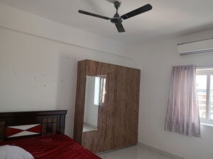 Bedroom in 2 BHK Apartment at Madhapur – for Rent