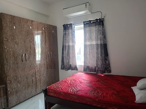 Bedroom in 2 BHK Apartment at Madhapur – for Rent